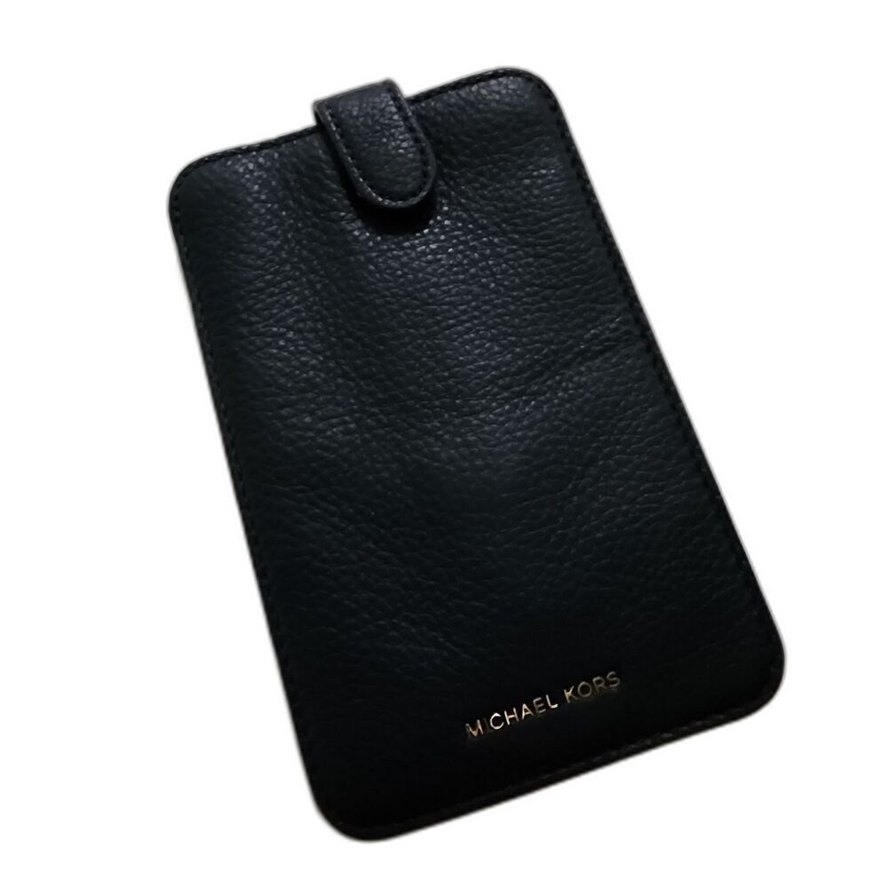 Michael Michael Kors Sunglass eyeglass case